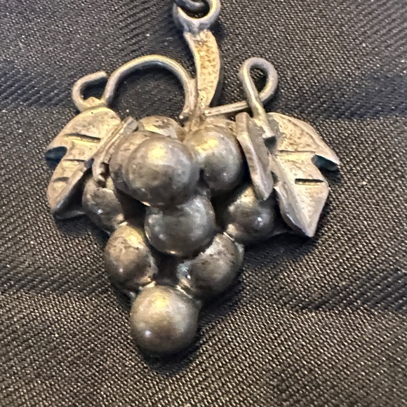 Vintage Mexican Sterling Silver Taxco Grape Cluster Dangle Earrings - Picture 4 of 7